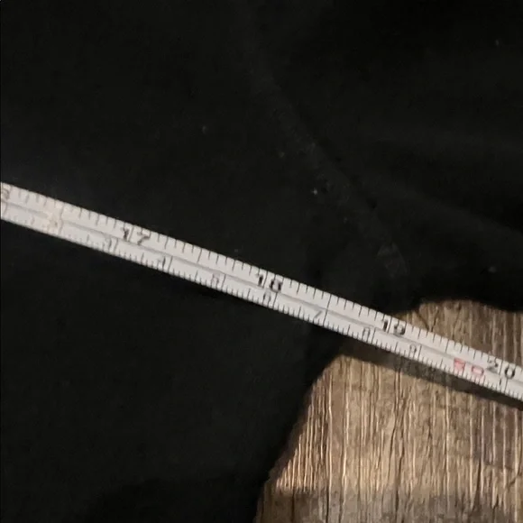 ALO Yoga Black YOGA Crop Hoodie - Picture 5 of 7